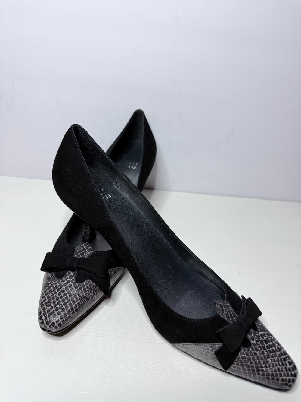 Stuart Weitzman Whisker Black Suede Snake Print with a Bow Size 8